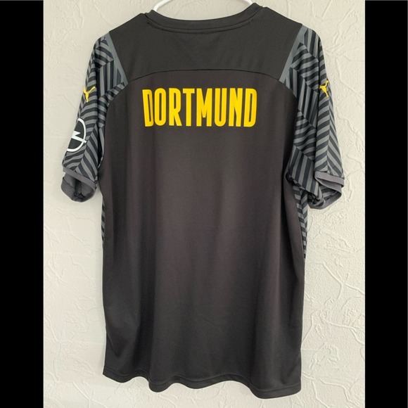 BRAND NEW AUTHENTIC Borussia Dortmund Puma 2021/22 Away Replica Jersey - Black - Picture 2 of 7